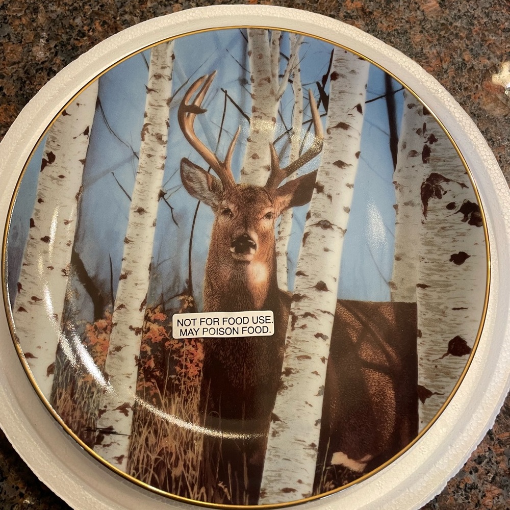 Danbury Mint, Pride of The Wilderness, Autumn Sentinel by Bob Travers, like New